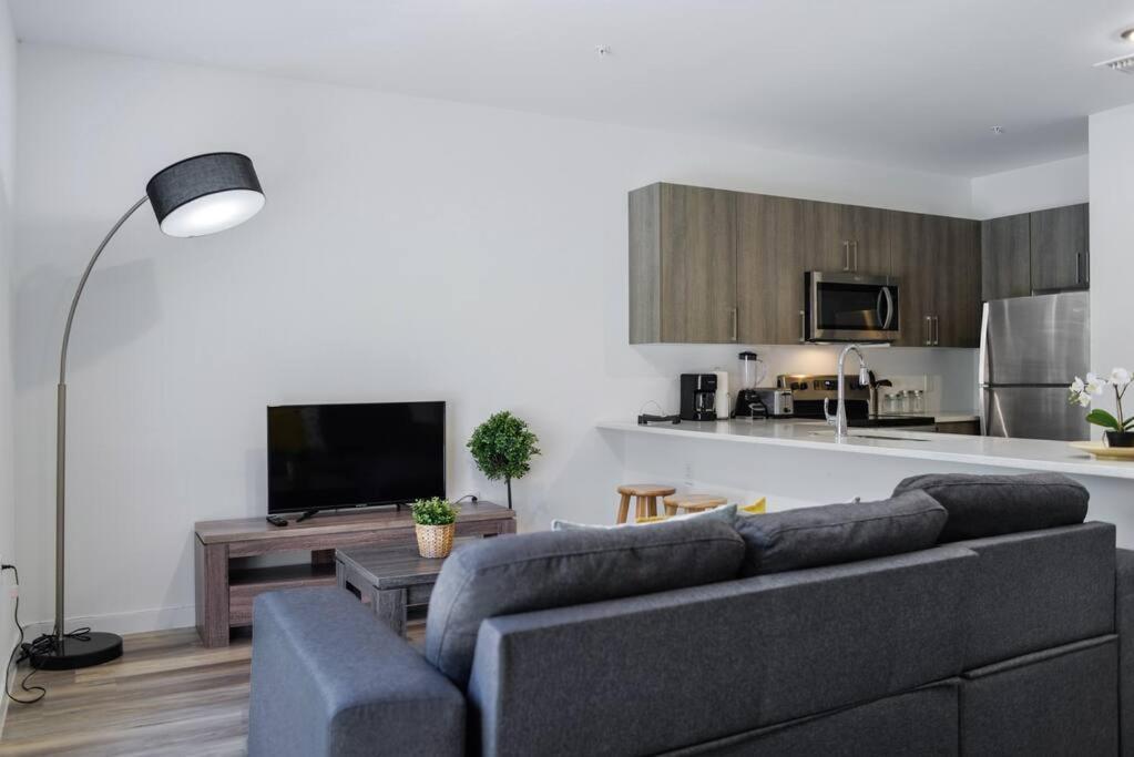 Awesome Townhouse 15 Minutes From The Beach Miami Extérieur photo